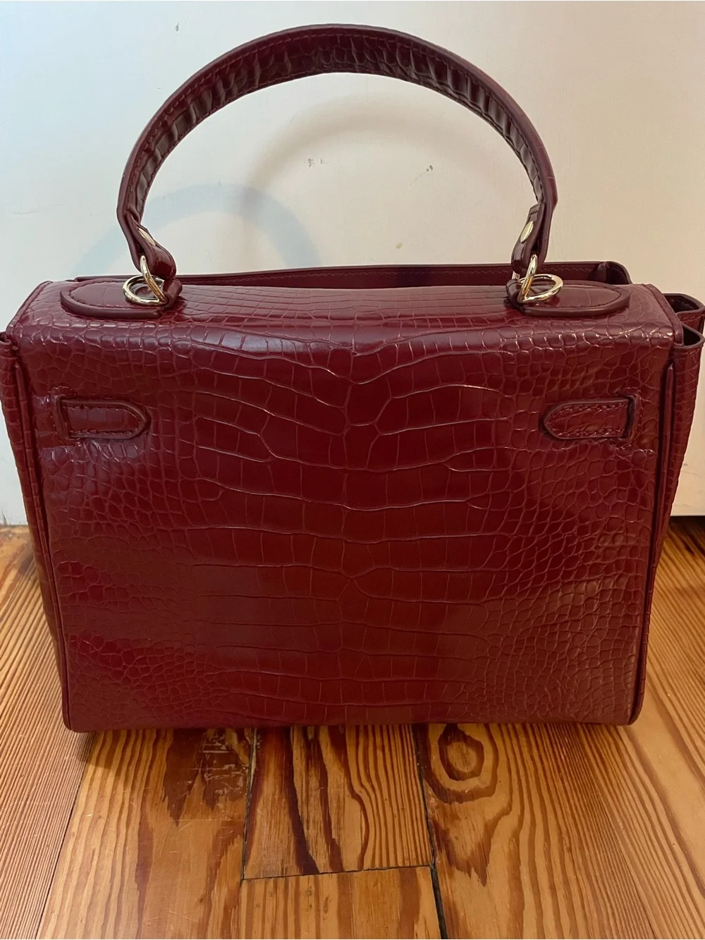 Victoria Hyde London Women's Burgundy Croc-Embossed Top-Handle Bag